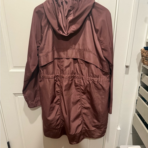 Athleta Women's Rust/Brown Raincoat Jacket - Picture 2 of 3